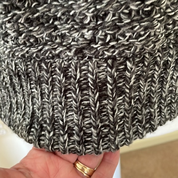 Zara chunky knit one button short cardigan, elbow sleeves shawl collar. - Picture 7 of 11